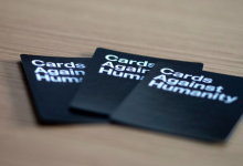 Cards Against Humanity建立了一個(gè)AI來取代作家
