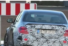 我們可以聽(tīng)到2021 Mercedes-AMG E 63改款排氣聲