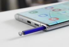 三星Galaxy Note 20屏幕專(zhuān)利表明它可以與Oppo的瀑布屏媲美