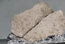 科學(xué)家找到了一種從單粒月塵中提取信息的方法