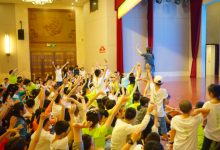 光和青春：發(fā)現(xiàn)孩子閃光點(diǎn) 讓每個孩子擁有綻放的青春