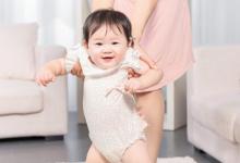 九個(gè)月的寶寶會(huì)走路是屬于正常嗎