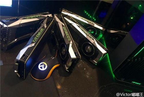 WE草莓若風開網(wǎng)吧地址價格曝光 頂級配置80塊錢一小時
