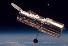 哈勃太空望遠鏡30歲了這張令人瞠目結(jié)舌的星際誕生圖像是禮物