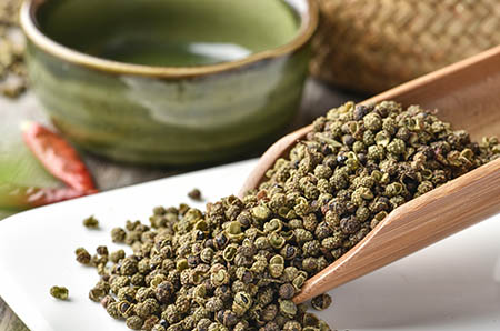 鬧鐘簡(jiǎn)筆畫怎么畫3