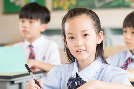 四葉草簡(jiǎn)筆畫(huà)怎么畫(huà)5