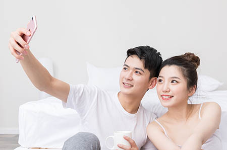 卡通榴蓮簡(jiǎn)筆畫的畫法3